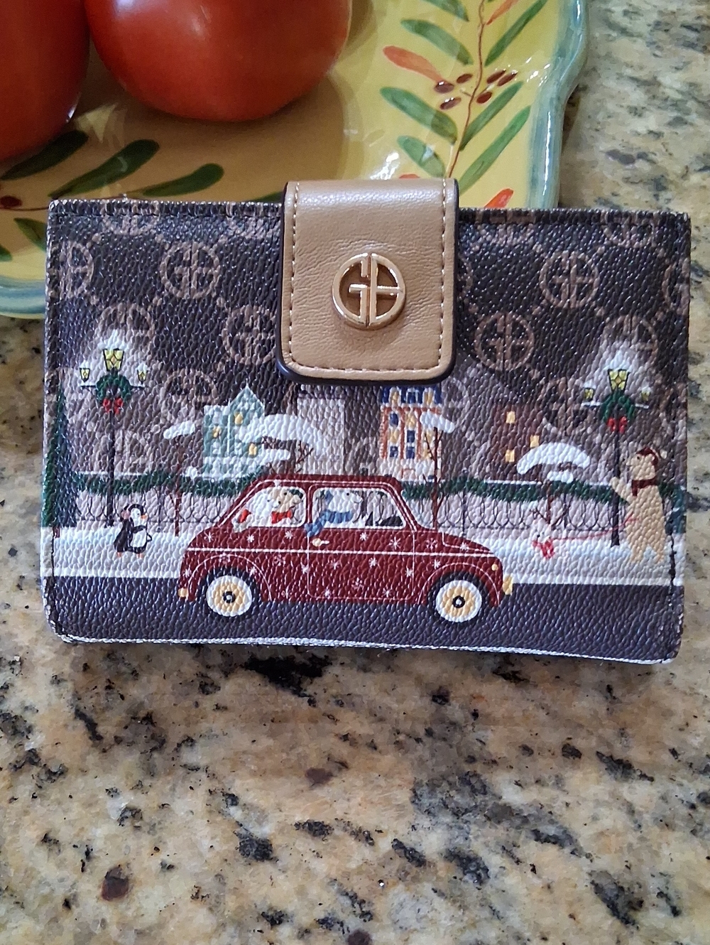 Giani Bernini Framed Indexer Wallet. Holiday Bears. Exellent Cond.